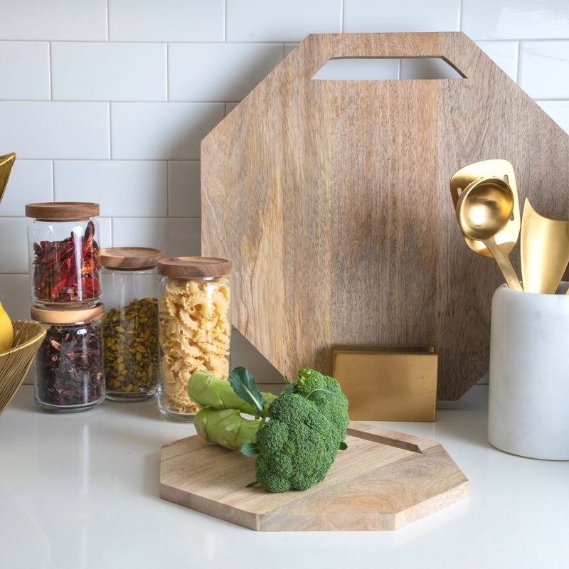 Leo Hexagon Boards & Stand Set