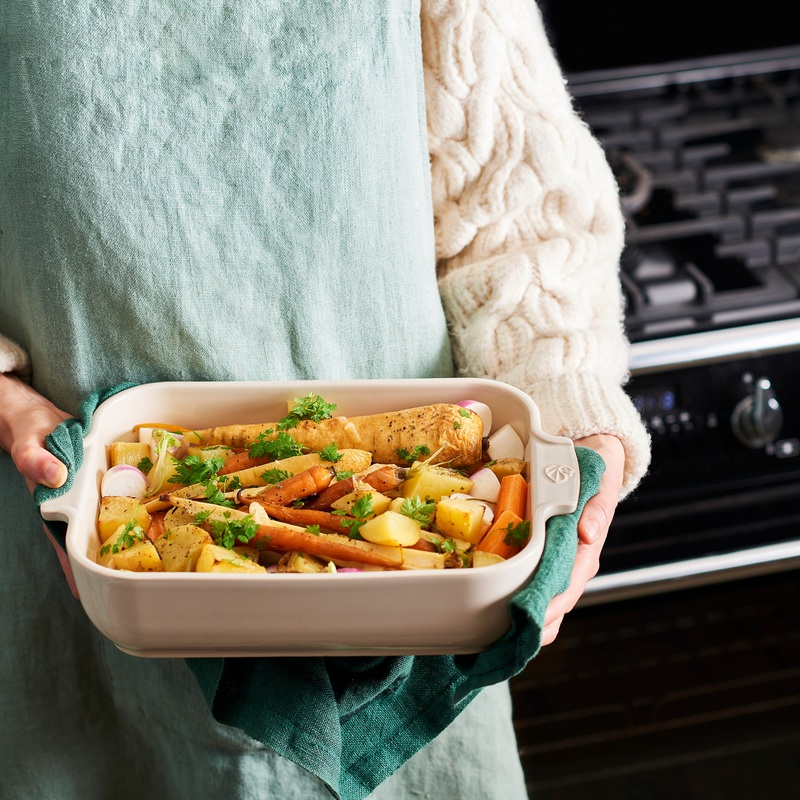 Peugeot Appolia Ceramic 16" Rectangular Baker, Ecru