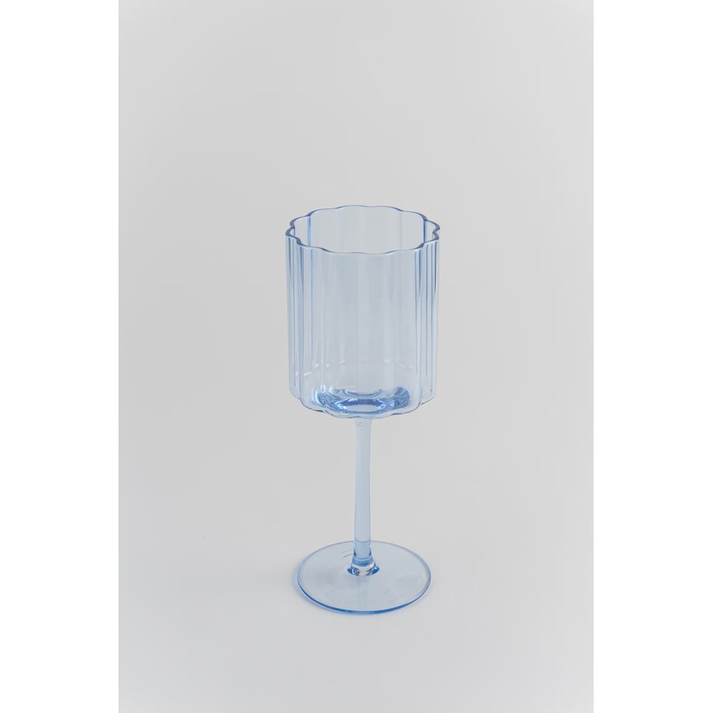 Scalloped Rim Fluted Wine Glass, 12oz, Blue
