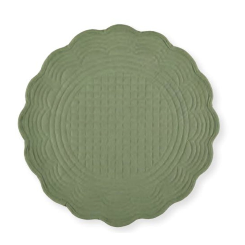 Mabel Green Round Scalloped Placemat