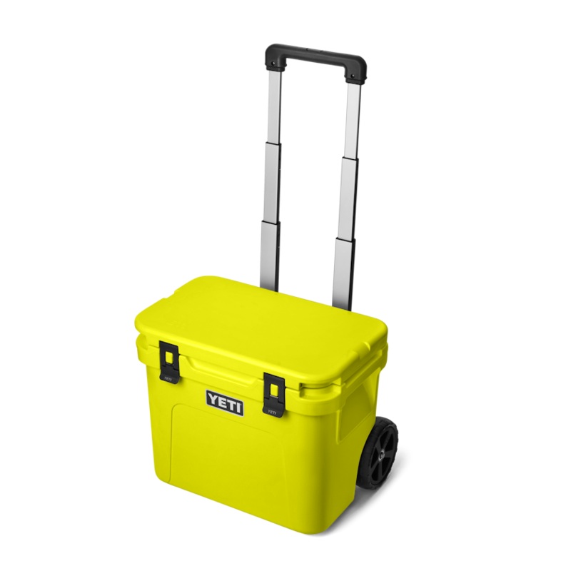 Roadie 32 Wheeled Cooler - Firefly Yellow
