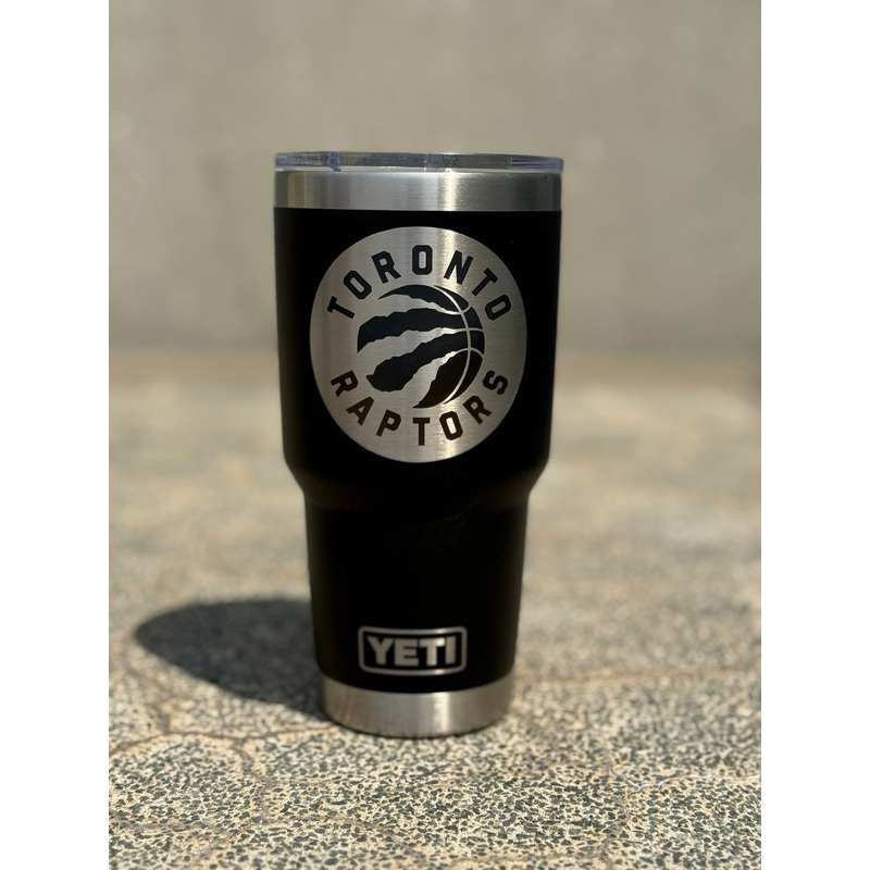 30 oz. / 887ml Black Tumbler with Engraved Design
