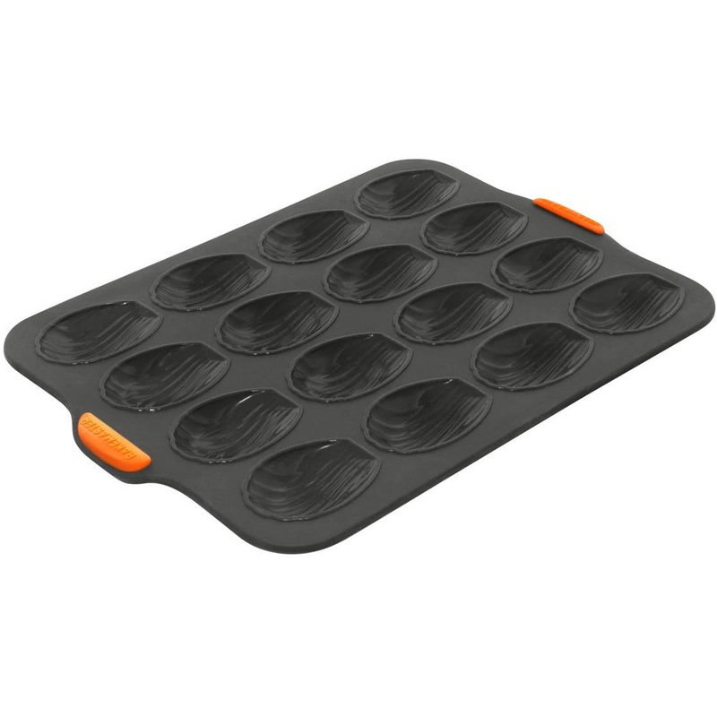 Silicone 16 Cup Madeleine