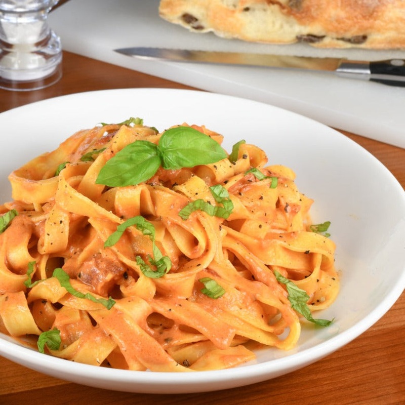 Hands-On Class - Fettuccine with Vodka Sauce
