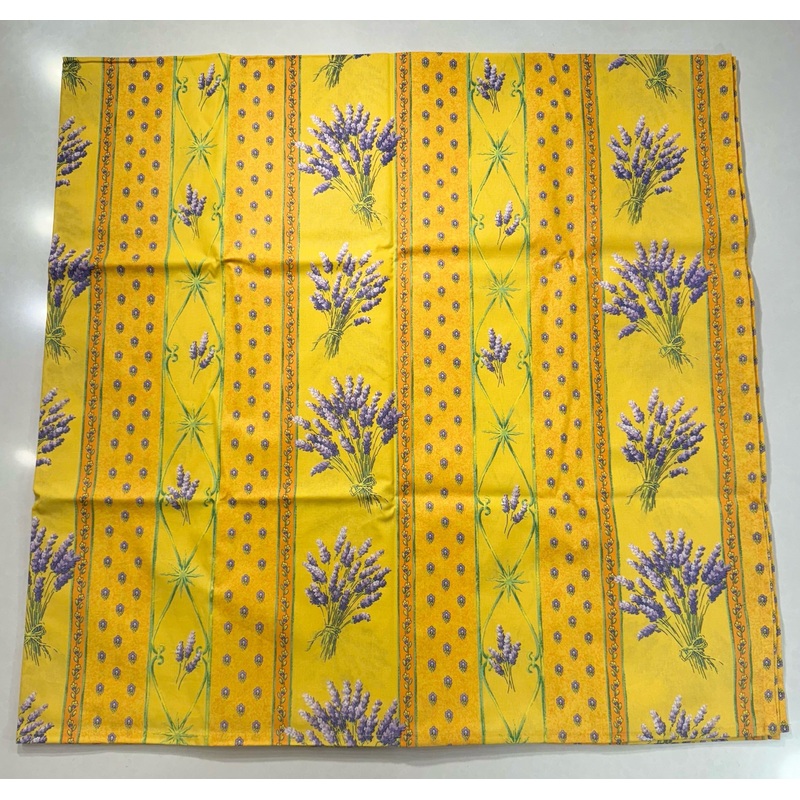 Le Cluny- Provence Lavender Yellow Tablecloth (58" Square)
