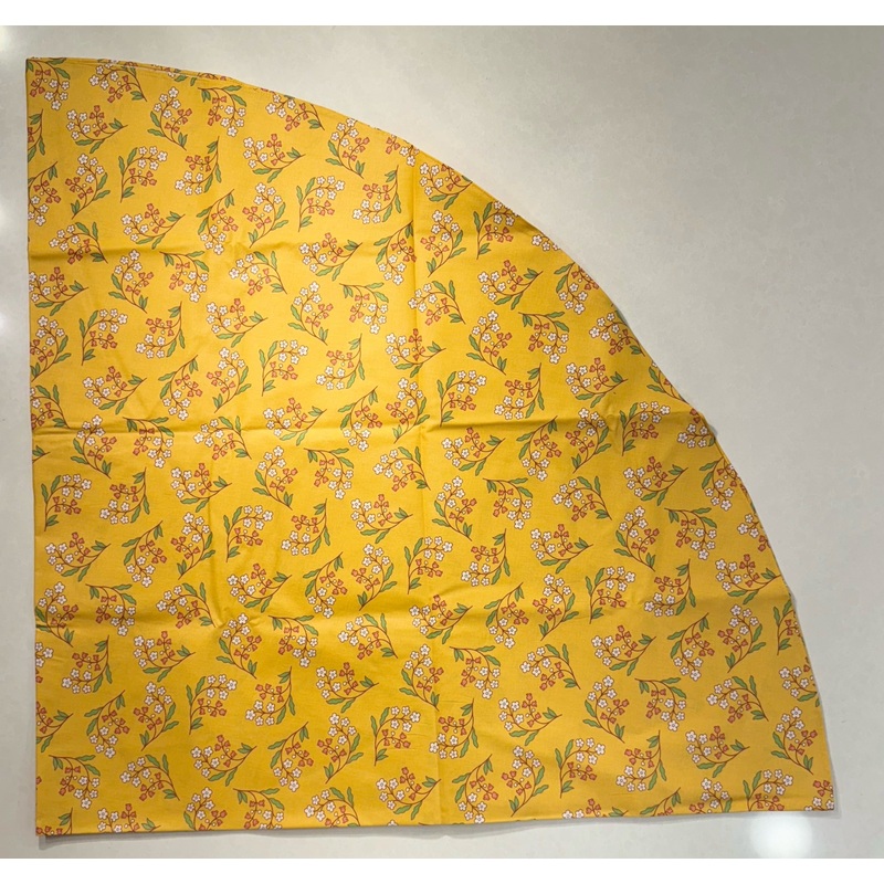 Le Cluny- Provence Petite Fleur Yellow Tablecloth (70" Round)