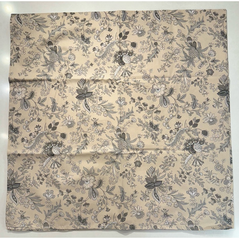 Le Cluny- Provence Versailles Beige Tablecloth (60"x 96")
