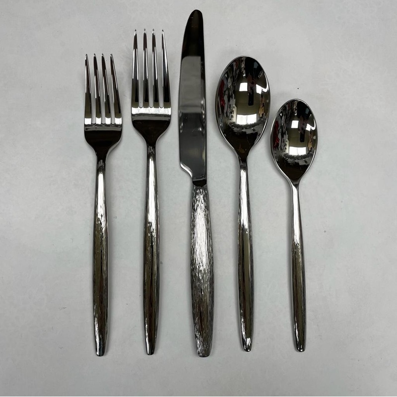 Prestige Museum Collection Frontally (Baxley), 20 pc. Service for 4