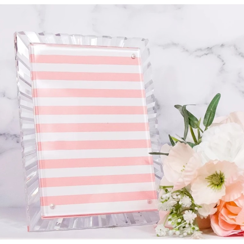 JR William Burst Picture Frame