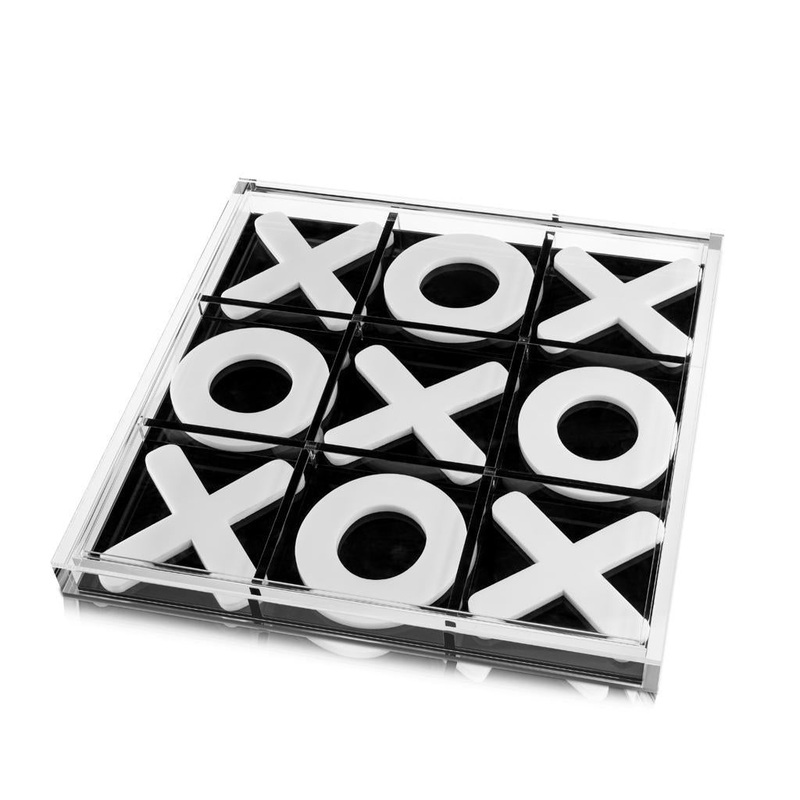 Lucite by Design Luxury Tic Tac Toe Game Set