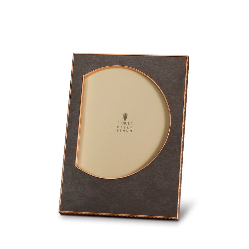 L'objet Kelly Behun Side Eye Frame