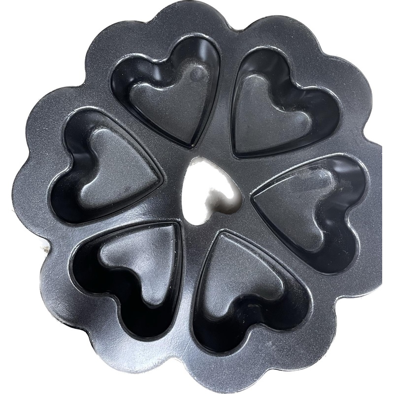 Nordic Ware Mini Heart Baking Pan