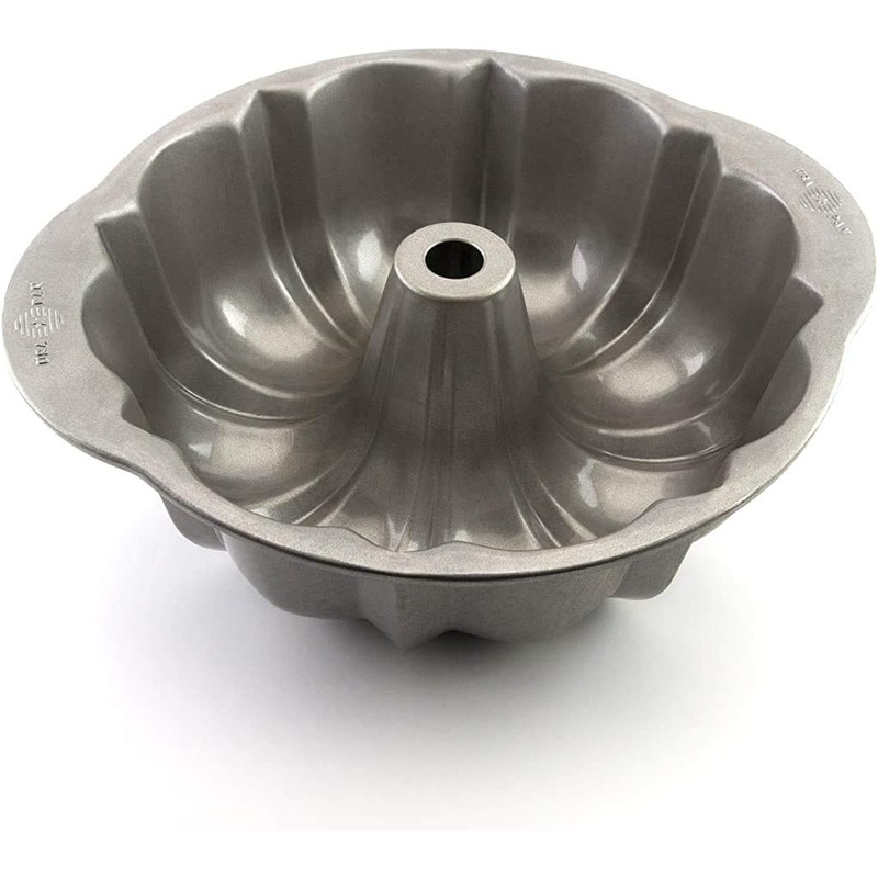 USA Pan Fluted Tube Pan - Bundt Pan