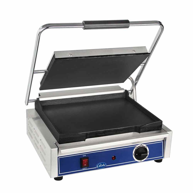 Globe GSG1410 Cast Iron Sandwich / Panini Grill w/ Smooth Plates, 14" x 10"