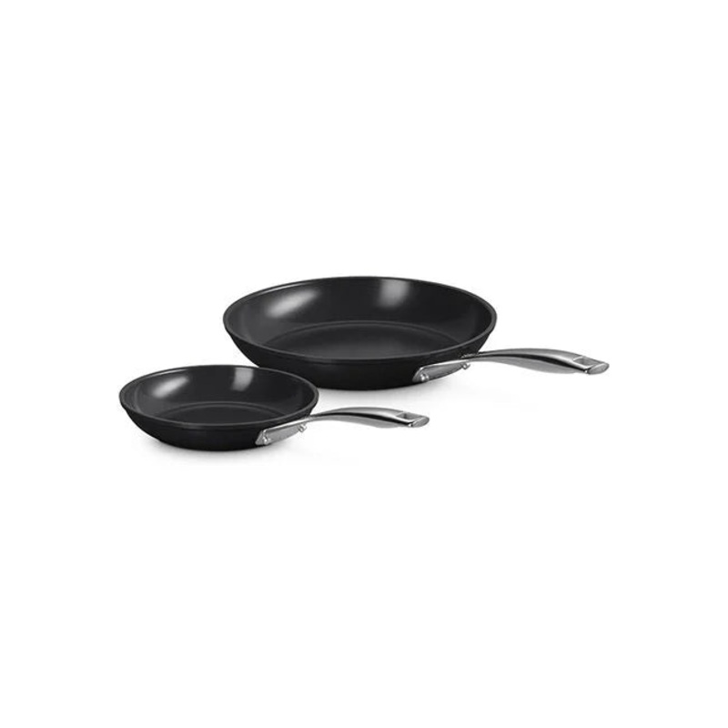 Le Creuset Essential Non-stick Ceramic 2-Piece Fry Pan Set