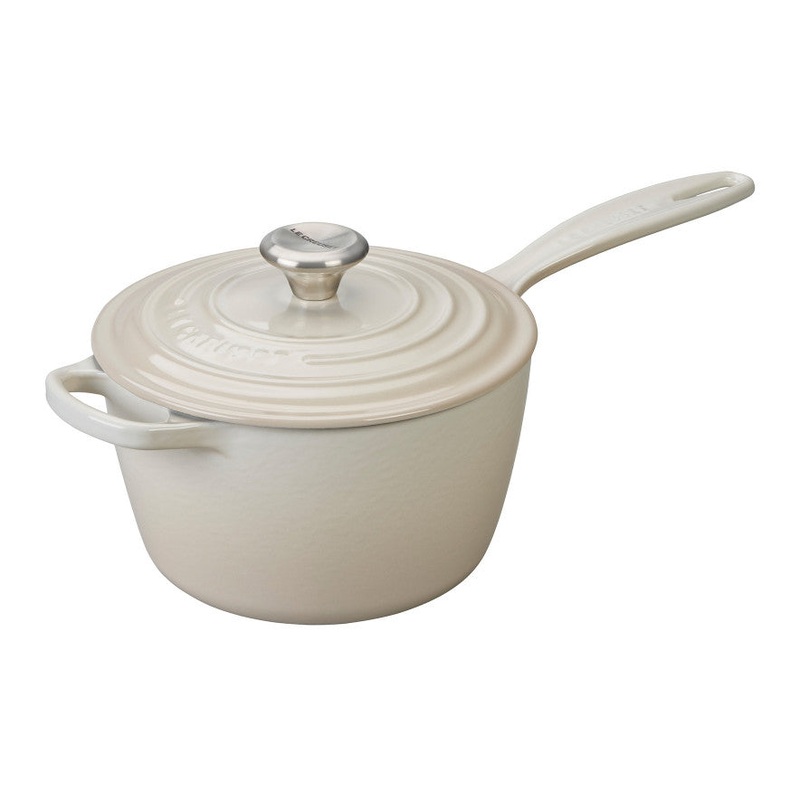 Le Creuset Signature Saucepan 2 1/4 qt.