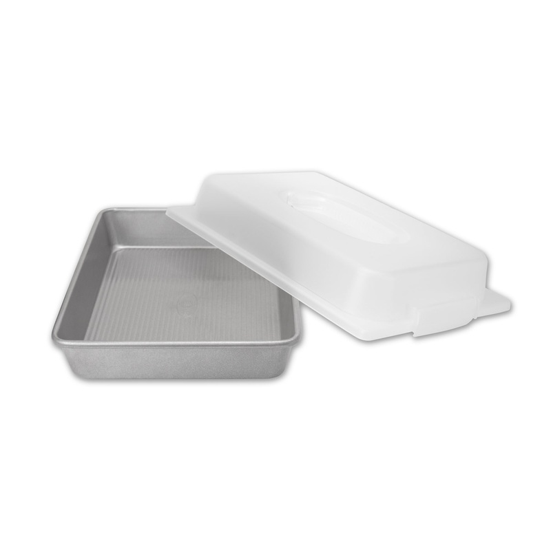 USA PAN Rectangular Cake Pan & Lid Set